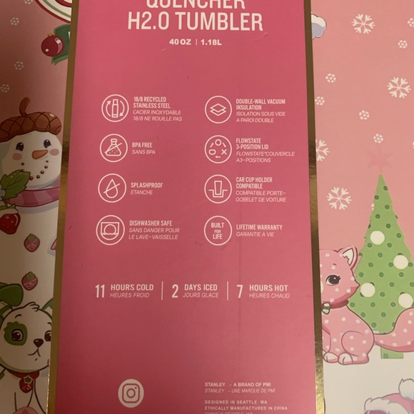Stanley Strawberry Shortcake Berry Merry Christmas Limited Edition New  40 OZ - Picture 8 of 16
